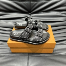 Louis Vuitton Slippers